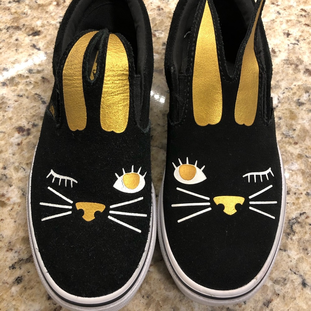Little girls bunny Vans.